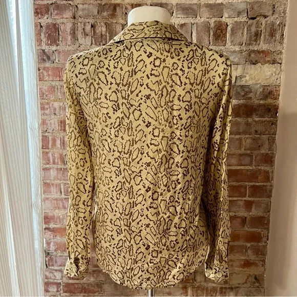 Vintage 100% Silk Snakeskin Print Button-Up Blouse -Size 6/Medium -TP50 - Picture 5 of 8